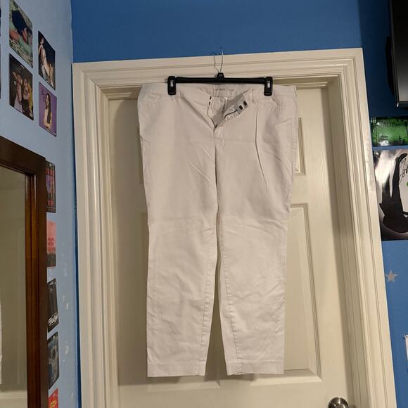 Old Navy pixie pants in size 18 regular in white - Picture 1 of 4